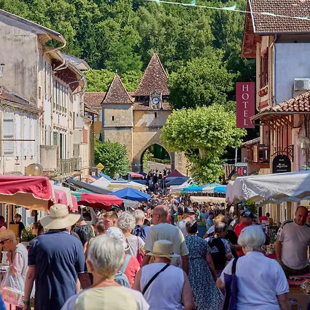 بيت للعطل Maison T3 Avec Cheminee Pour 4 Personnes, Animaux Admis A - Fr-1-841-29 Cazaubon